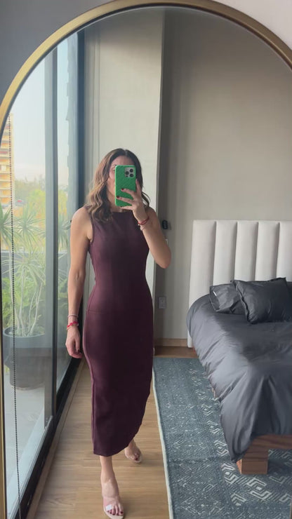 Vestido midi gamuza tinto