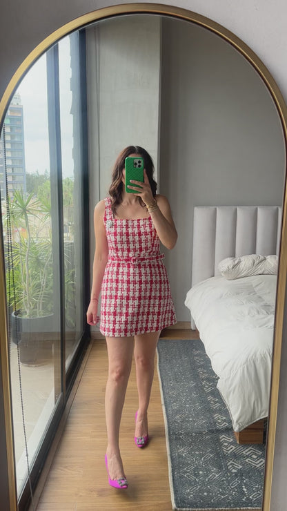 Vestido tweed con cintura y aplicación piedras rojo