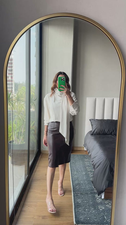 Blusa botones con detalle cuello ivory