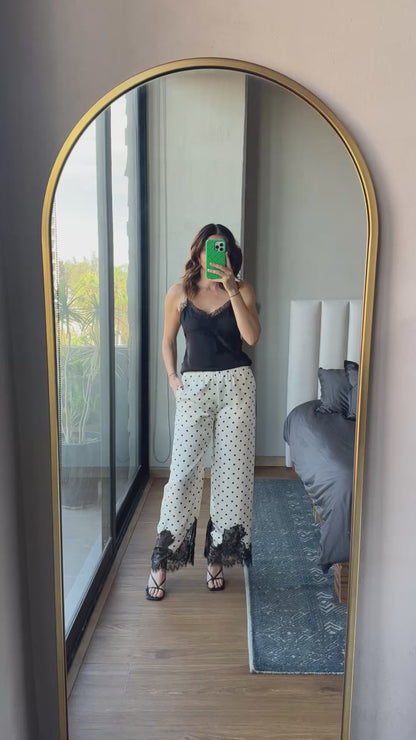 Pantalón satín lunares y lace